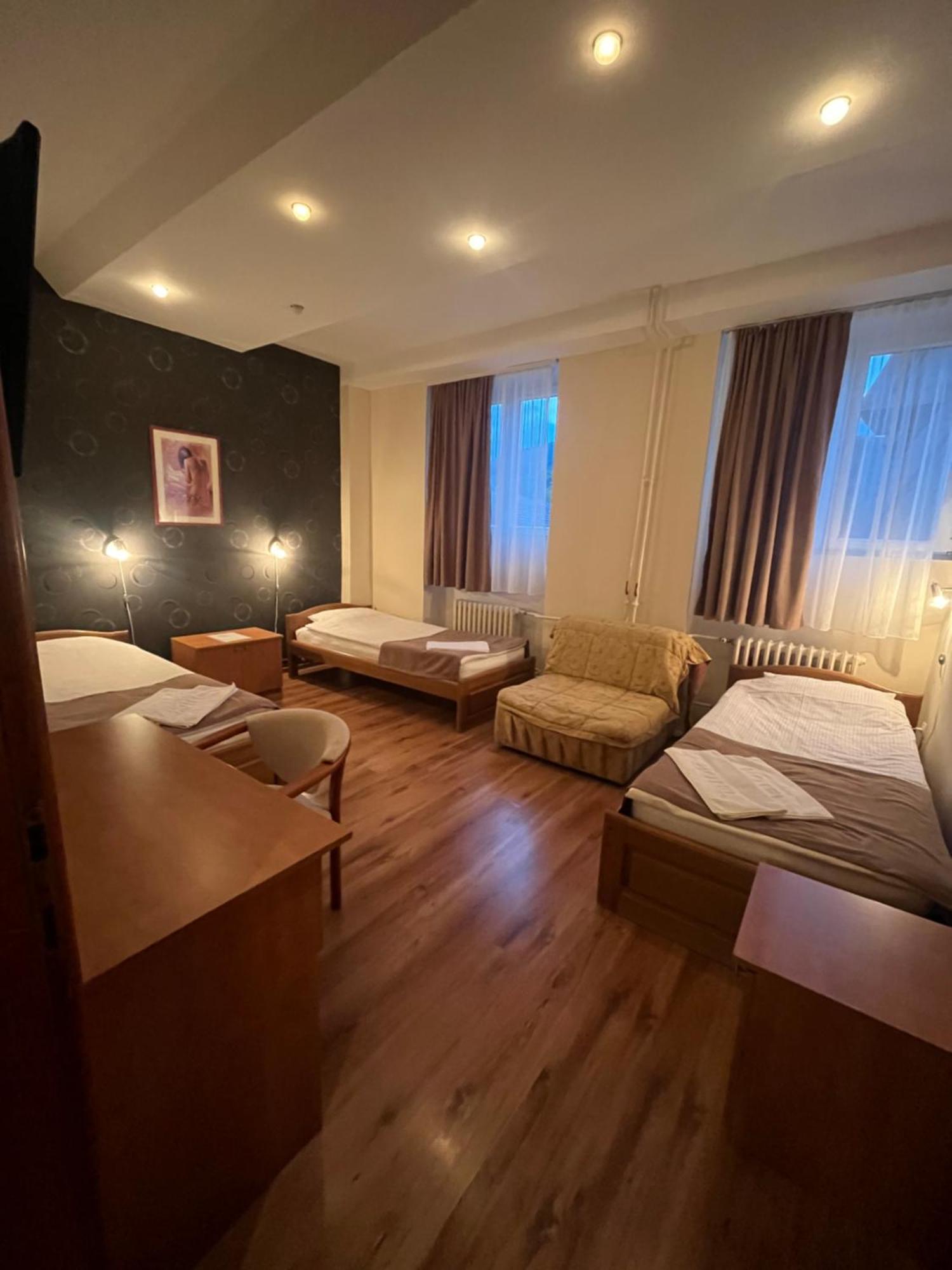 Hotel Dulovic Mojkovac Ngoại thất bức ảnh