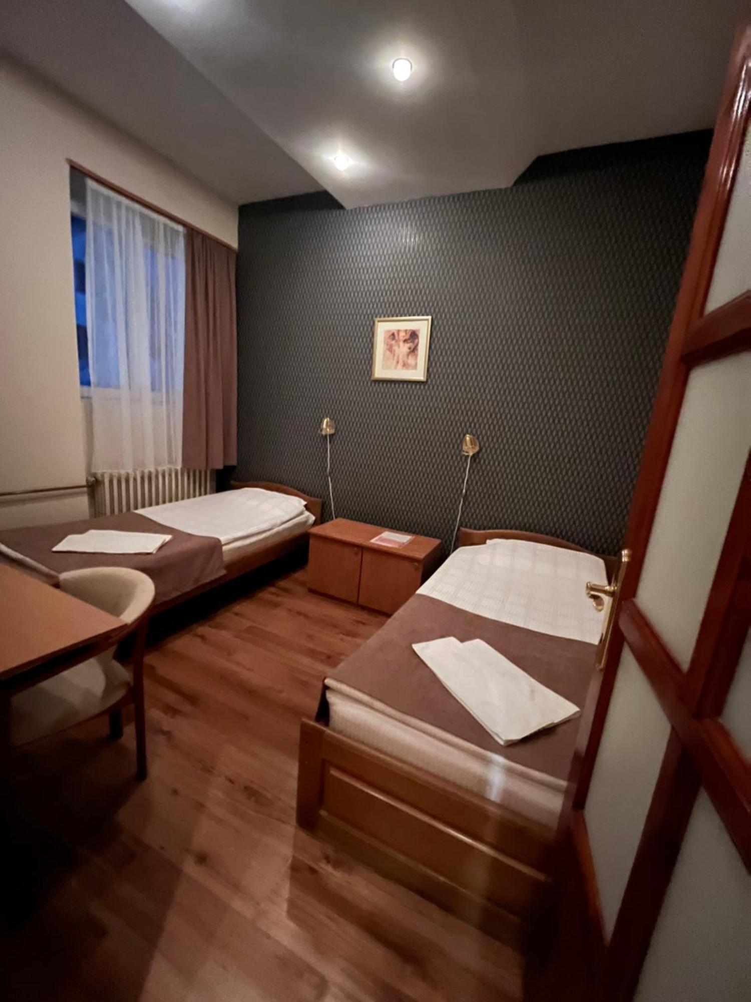 Hotel Dulovic Mojkovac Ngoại thất bức ảnh